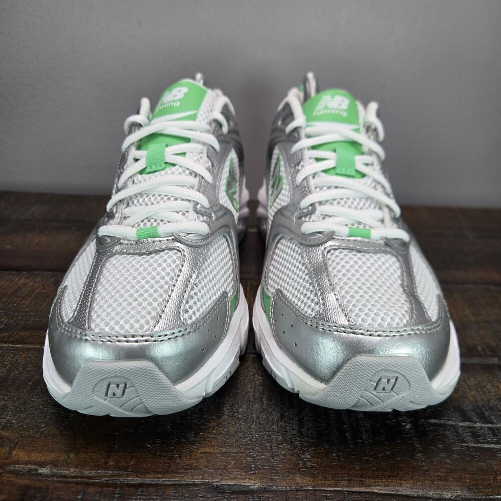 New Balance 530 Womens Size 9.5 D Running Shoes U530APL White Green - Picture 3 of 11
